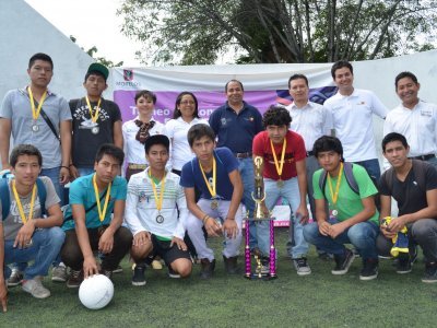 <a href="/noticias/octavo-torneo-de-futbol-rapido-prepa-activa-2014">Octavo torneo de Fútbol Rápido Prepa Activa 2014</a>