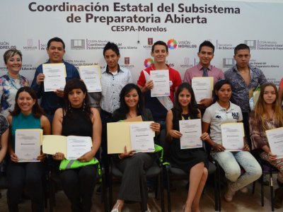 <a href="/noticias/jovenes-talento-concluyen-sus-estudios-en-la-preparatoria-abierta">Jóvenes talento concluyen sus estudios en la Preparatoria Abierta</a>