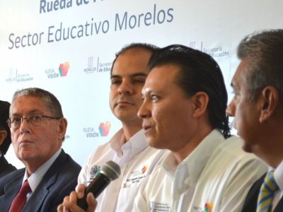 <a href="/noticias/preparatoria-abierta-es-una-opcion-educativa-para-toda-la-poblacion">Preparatoria Abierta, es una opción educativa para toda la población.</a>
