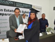 Más estudiantes concluyen su Preparatoria Abierta en CESPA .