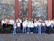 Celebramos con emoción el 215 Aniversario de la Independencia de México en Plaza Solidaridad.
