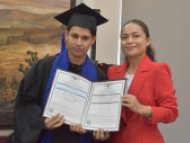 Entrega de certificados a las y los alumnos de Preparatoria Abierta.