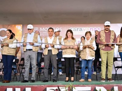 <a href="/noticias/participo-cespa-en-la-primer-caravana-del-pueblo-realizada-en-el-municipio-de">PARTICIPÓ CESPA, EN LA PRIMER CARAVANA DEL PUEBLO, REALIZADA EN EL MUNICIPIO DE TLAQUILTENAN...</a>